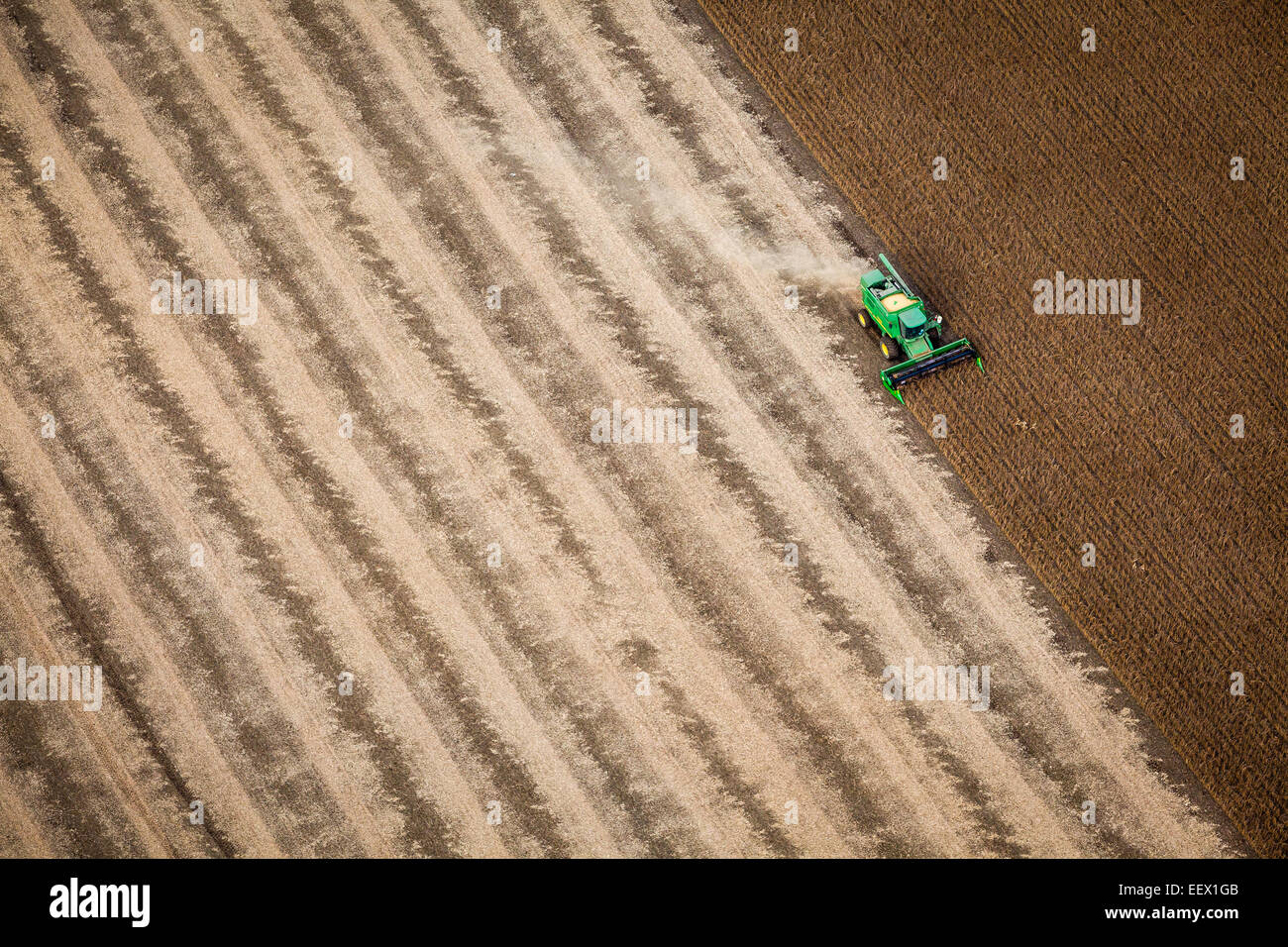 Aerial view of crop hi-res stock photography and images - Alamy