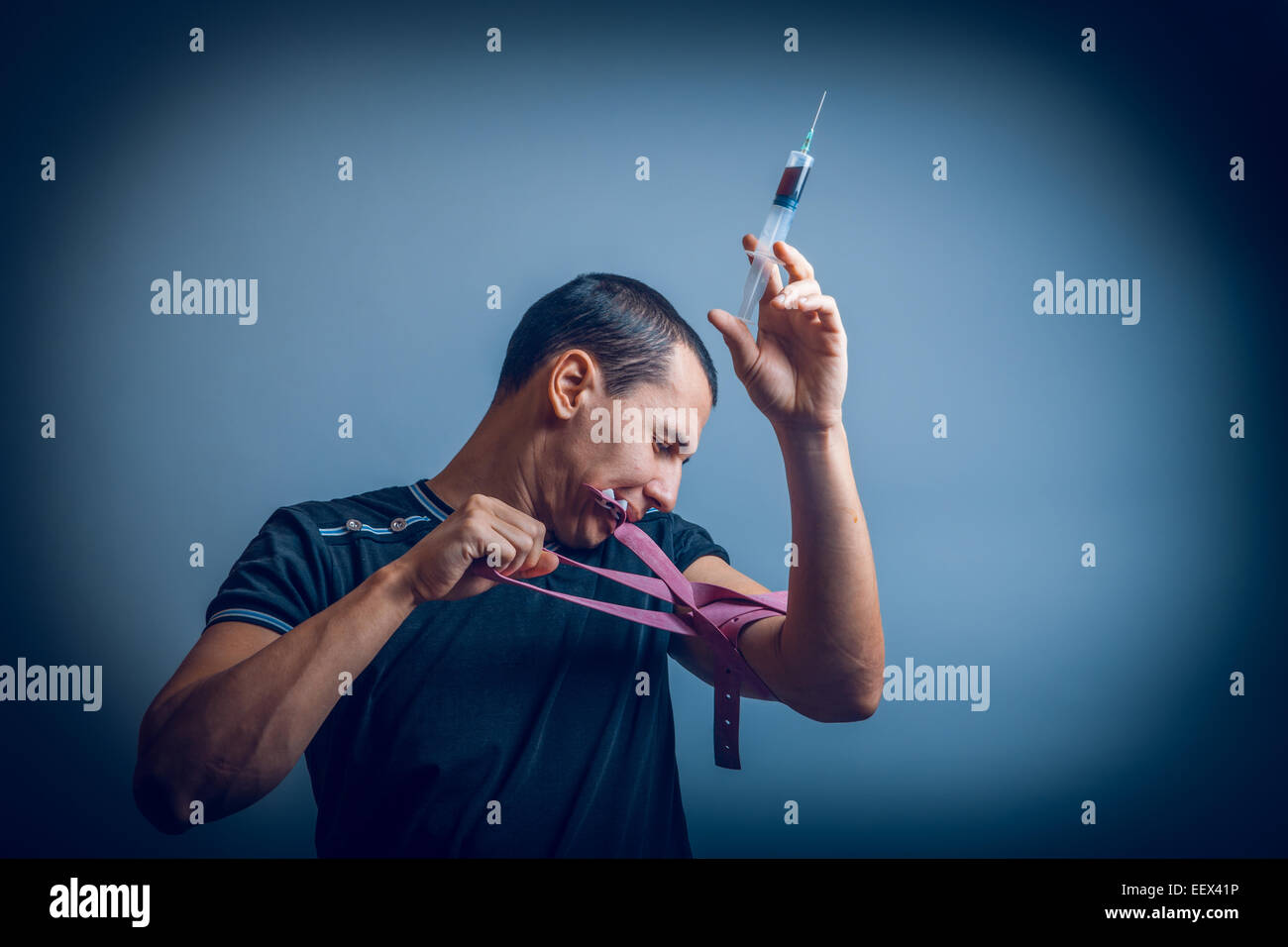 флекс ретейнер ортодонти. функции зубов у человека. внутрикостная спонгиозная анестезия. кариес депульпированного зуба. микроимпланты в ортодонтии.