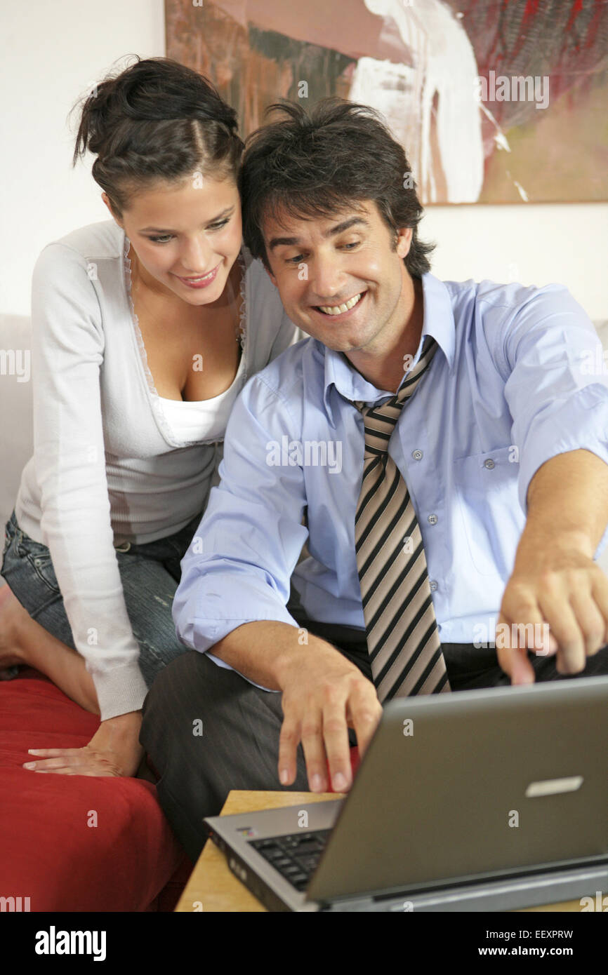 Mann Frau Paar 30 Jahre 30 40 Jahre Arbeiten Arbeitend Stock Photo Alamy