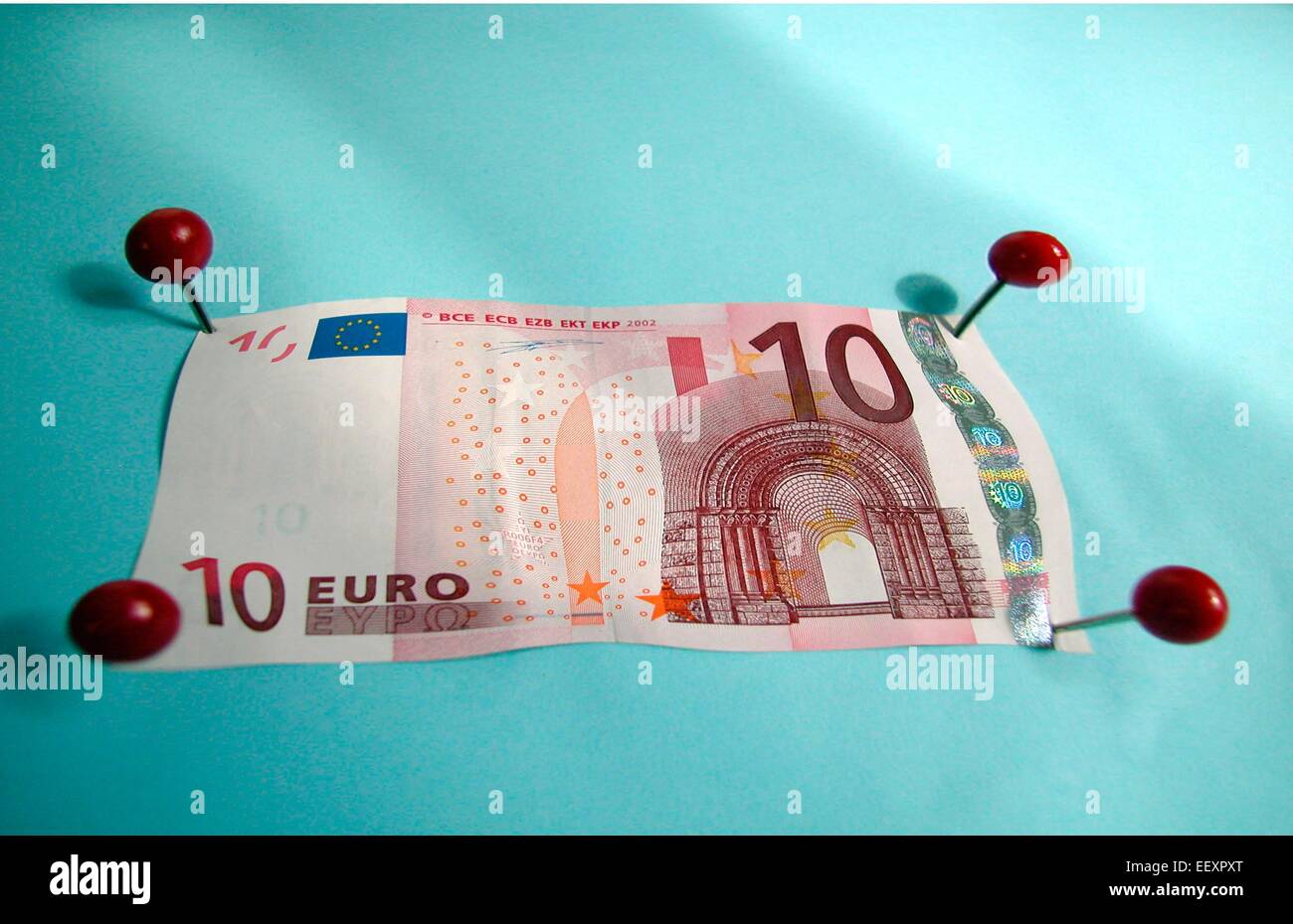 Stretch money euro hires stock photography and images Alamy