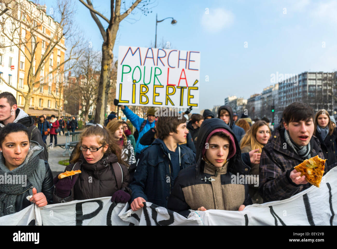 Paris, France French High Scho-ol Students March from Bordeaux in Support of "Charlie Hebdo" Shooting Attack, protests, Teenagers Holding Protest Banners, "je suis Charlie paris" Stock Photo