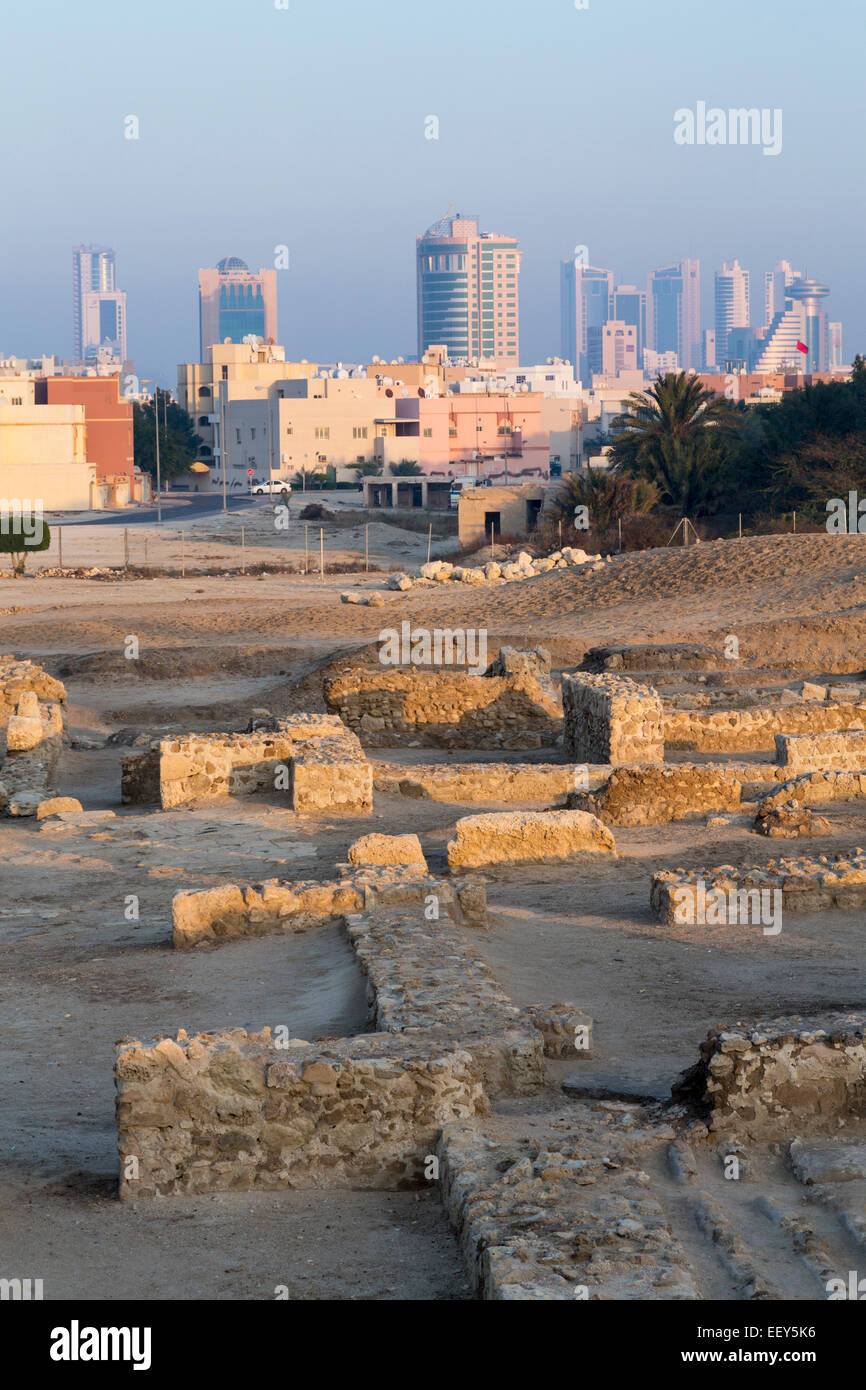 Ruins around the reconstructed Bahrain Fort near Manama at Seef, Bahrain Stock Photo