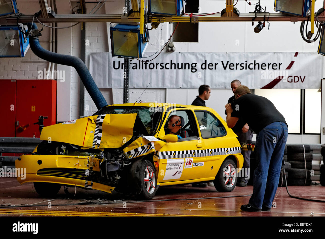 Crash Test old car - young drivers Stock Photo