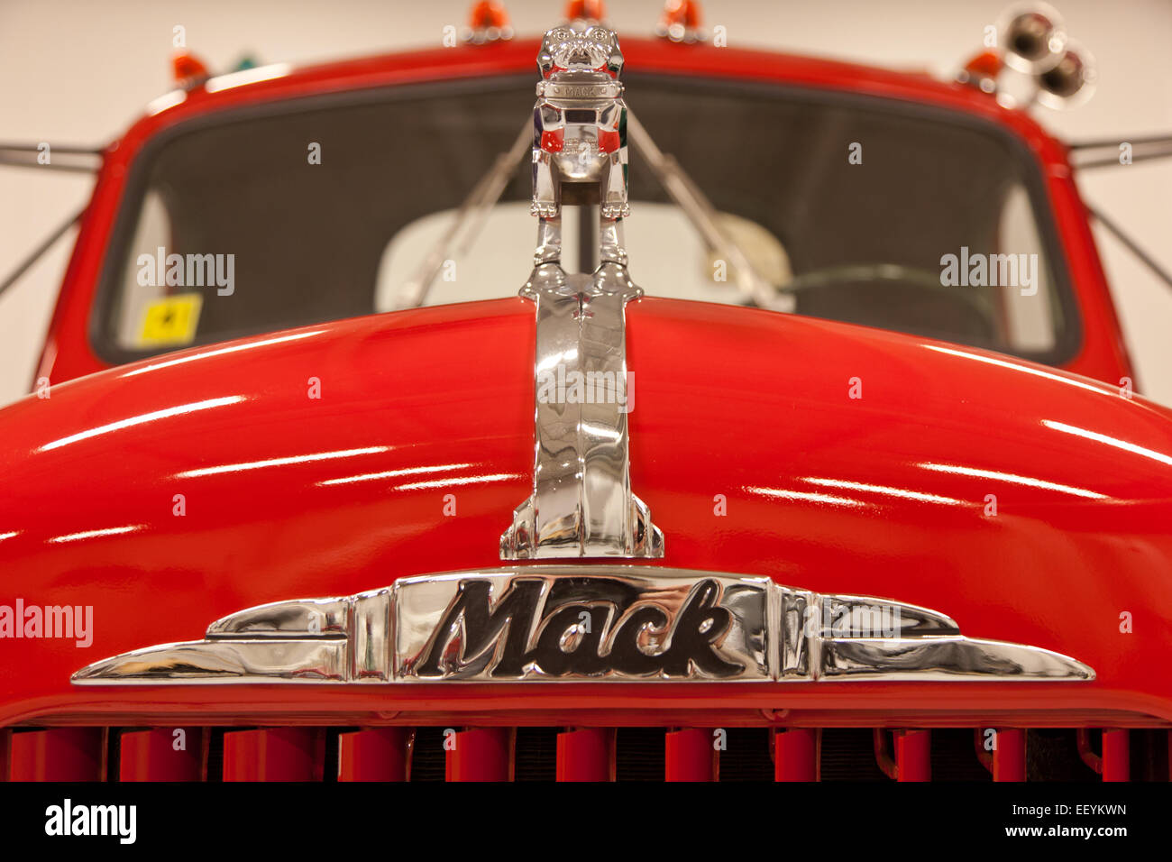 Red mack truck emblem hi-res stock photography and images