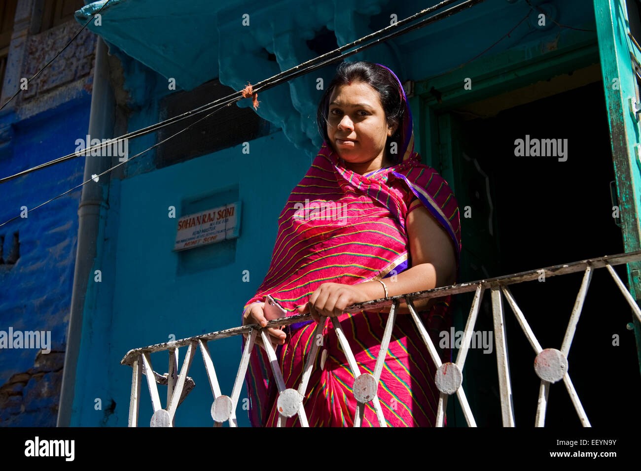 Horse Costumes For Horses Shires Wessex Two-Tone Horse Riding Jodhpurs For  Maids/Children/Girls - New With Tags Yellow Horse, image size:1300x956