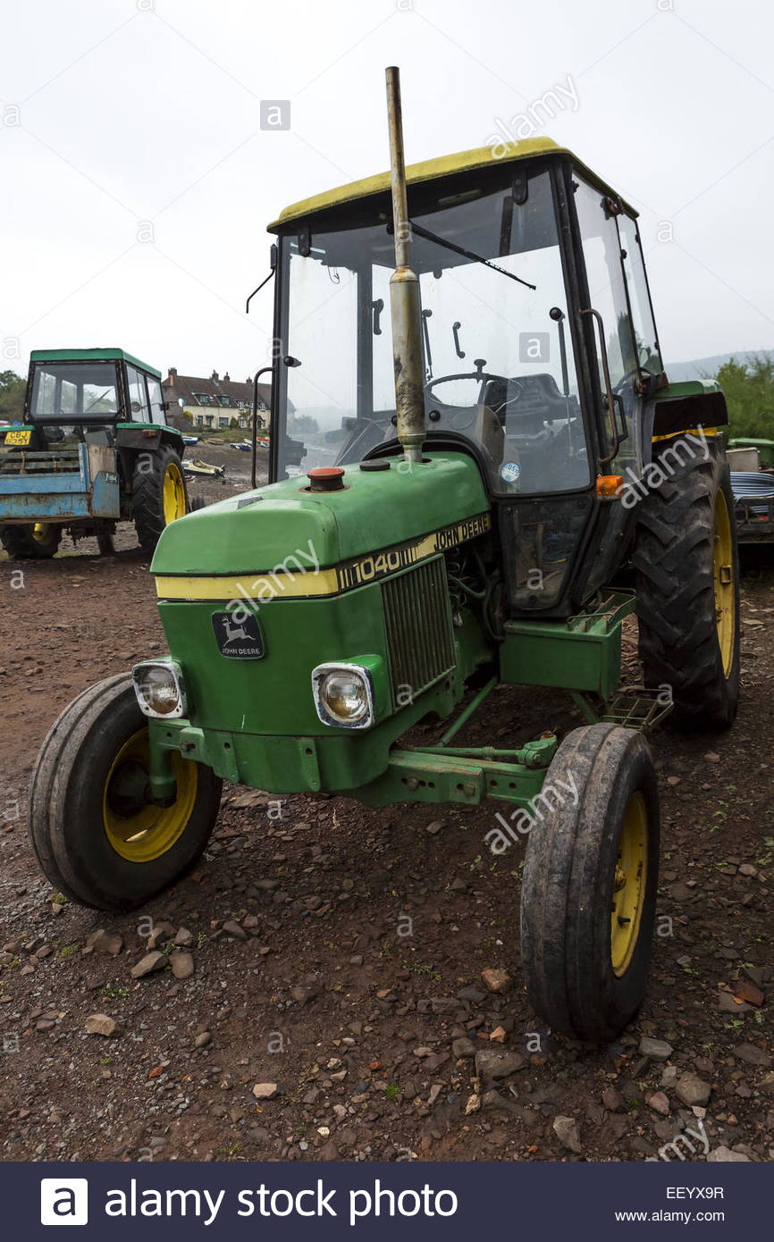 Old John Deere 1040 Tractor Stock Photos & Old John Deere 1040 Tractor
