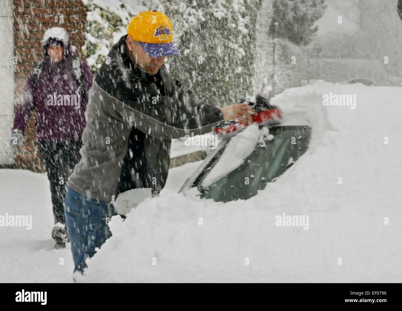 Get off the car hi-res stock photography and images - Page 19 - Alamy