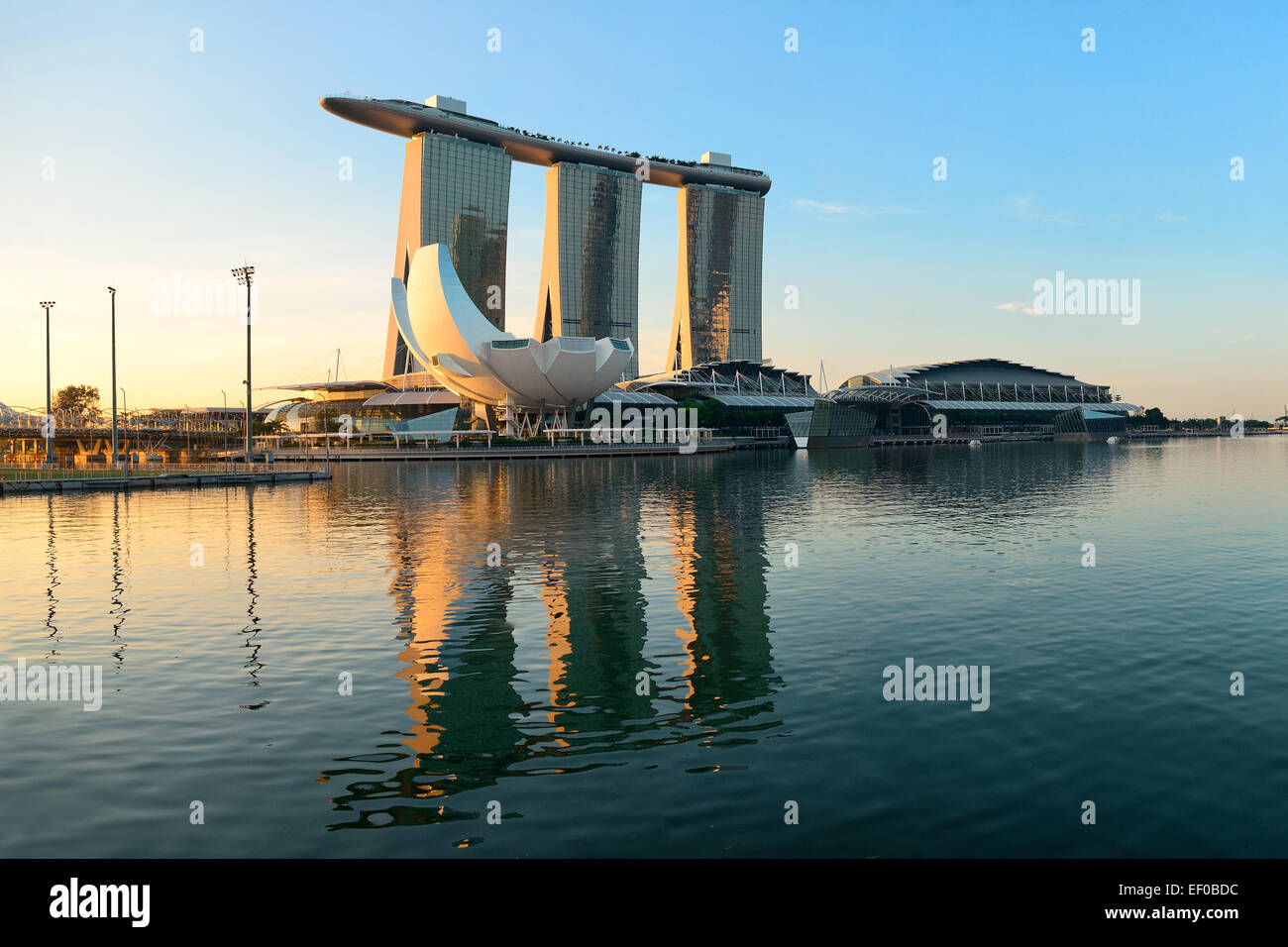 Marina bay sands hotel closeup hi-res stock photography and images - Alamy
