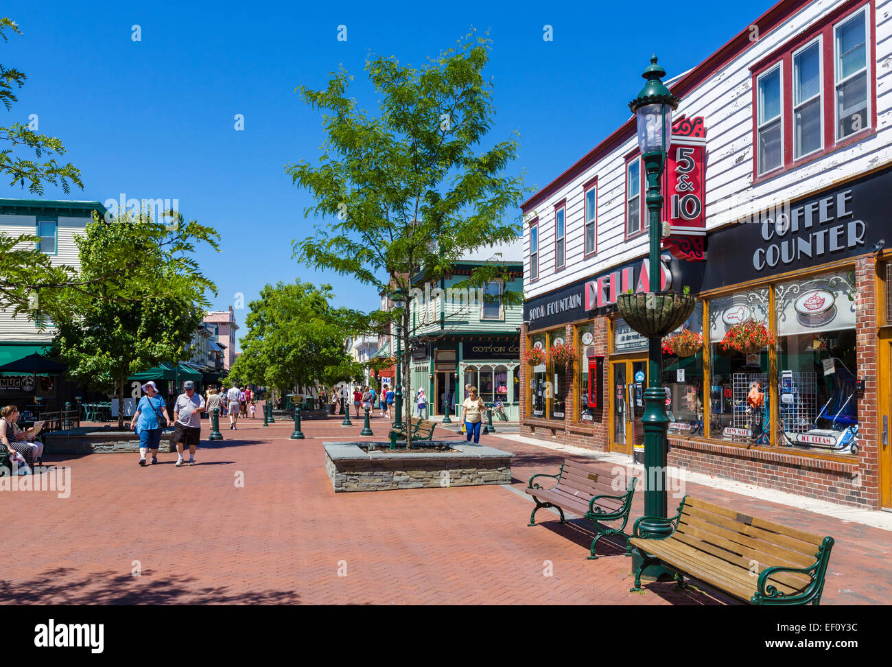 The pedestrian area of Washington Street in downtown Cape May, New Jersey, USA Stock Photo