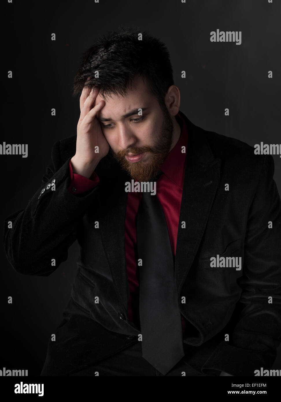 Businessman in formal attire hi-res stock photography and images - Alamy