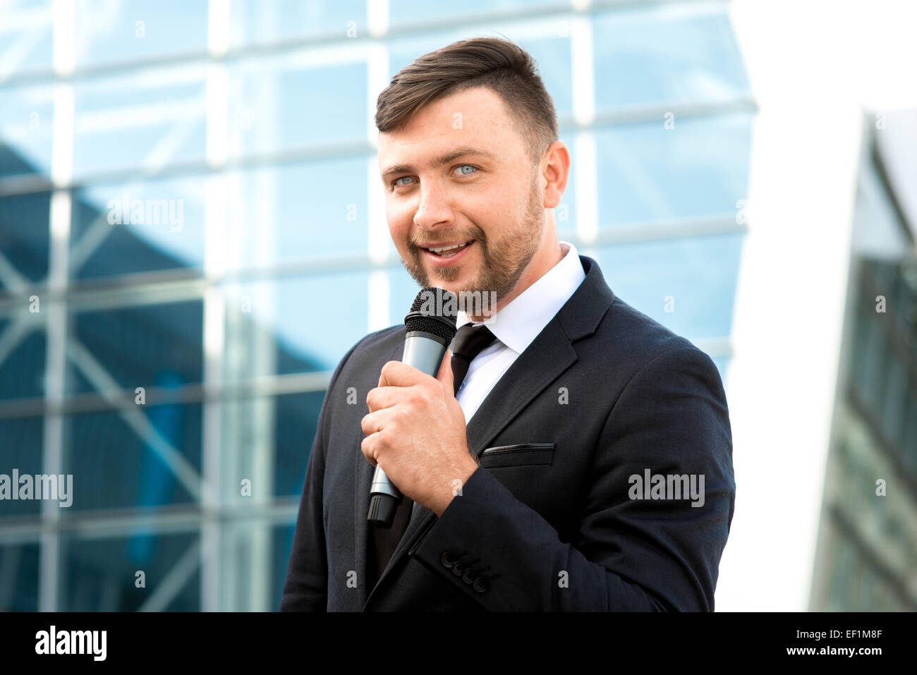 Toastmaster Microphone Journalist mic hi-res stock photography and images - Alamy