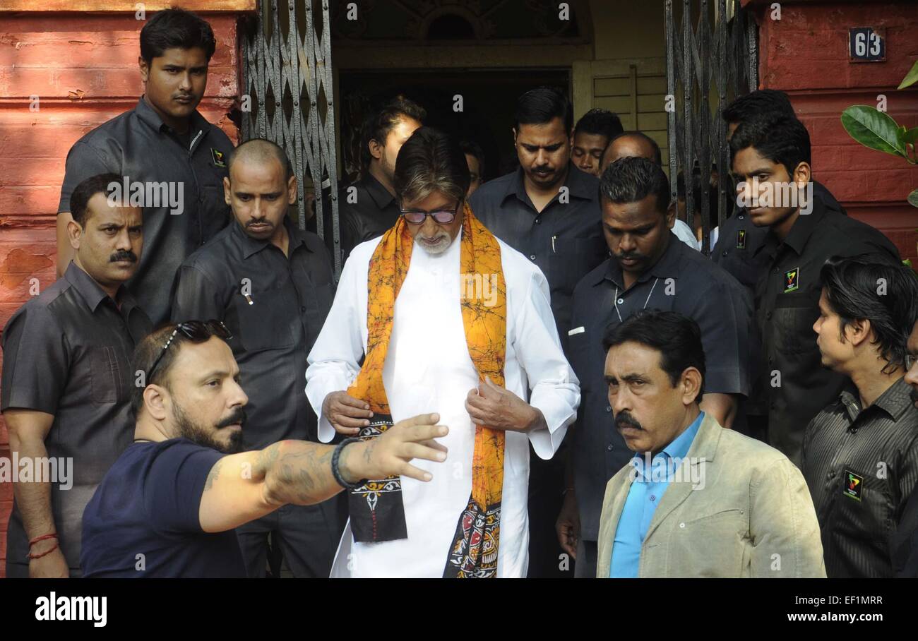 India Bollywood Actor Amitabh Bachchan during his movie "PIKU" shooting at Jorasanko Thakurbari