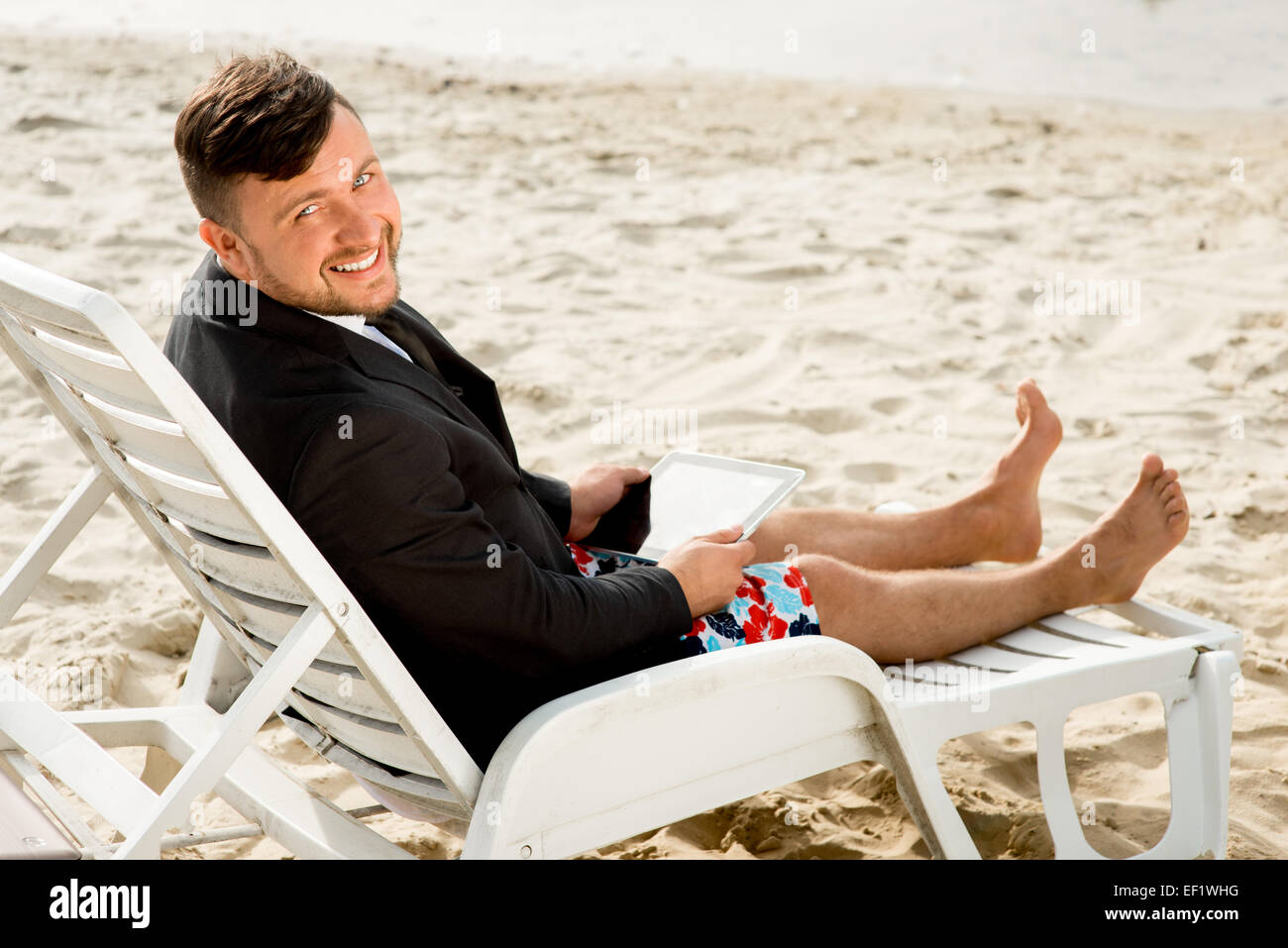Business suit beach hi-res stock photography and images - Alamy