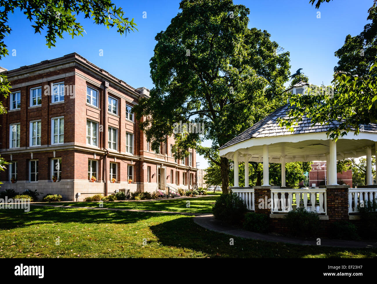 Ozark missouri hires stock photography and images Alamy