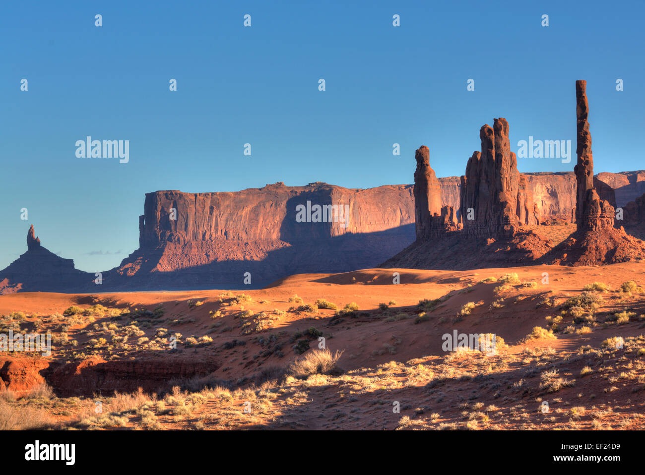 Totem Pole (right), Yei Bi Chei (left), Monument Valley Navajo Tribal