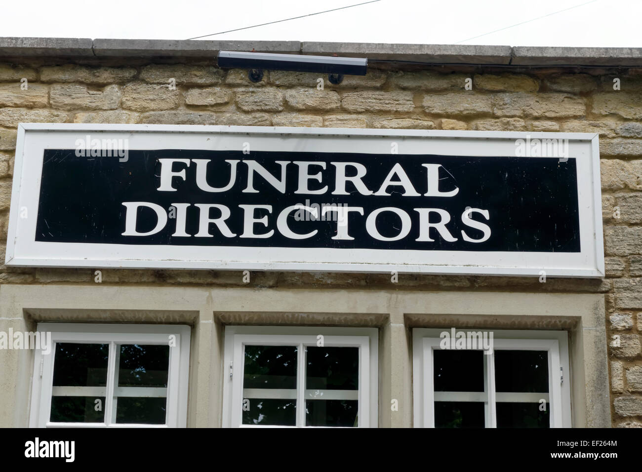 Undertakers uk england hires stock photography and images Alamy