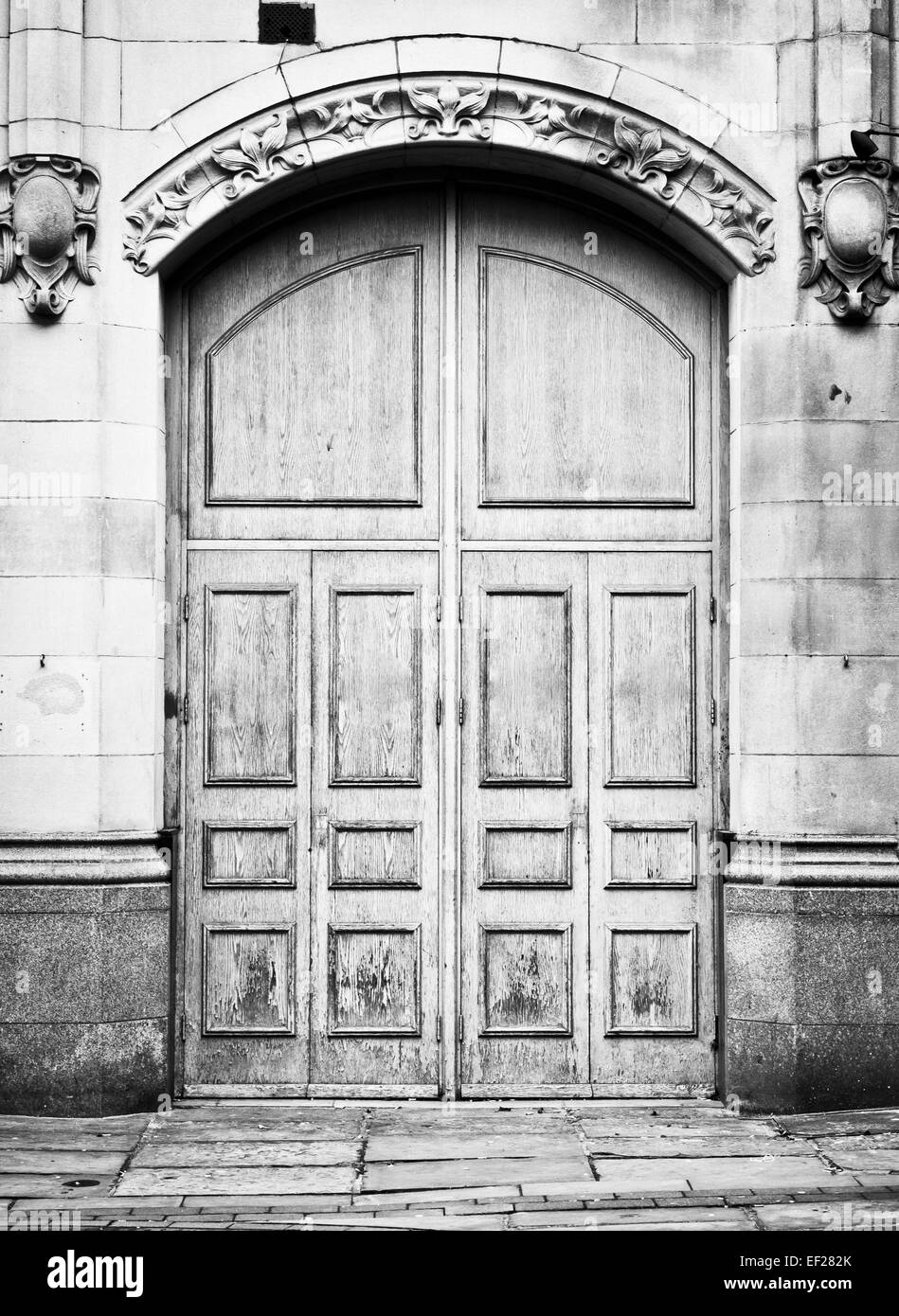 Portal entrance doorway house Black and White Stock Photos & Images - Alamy