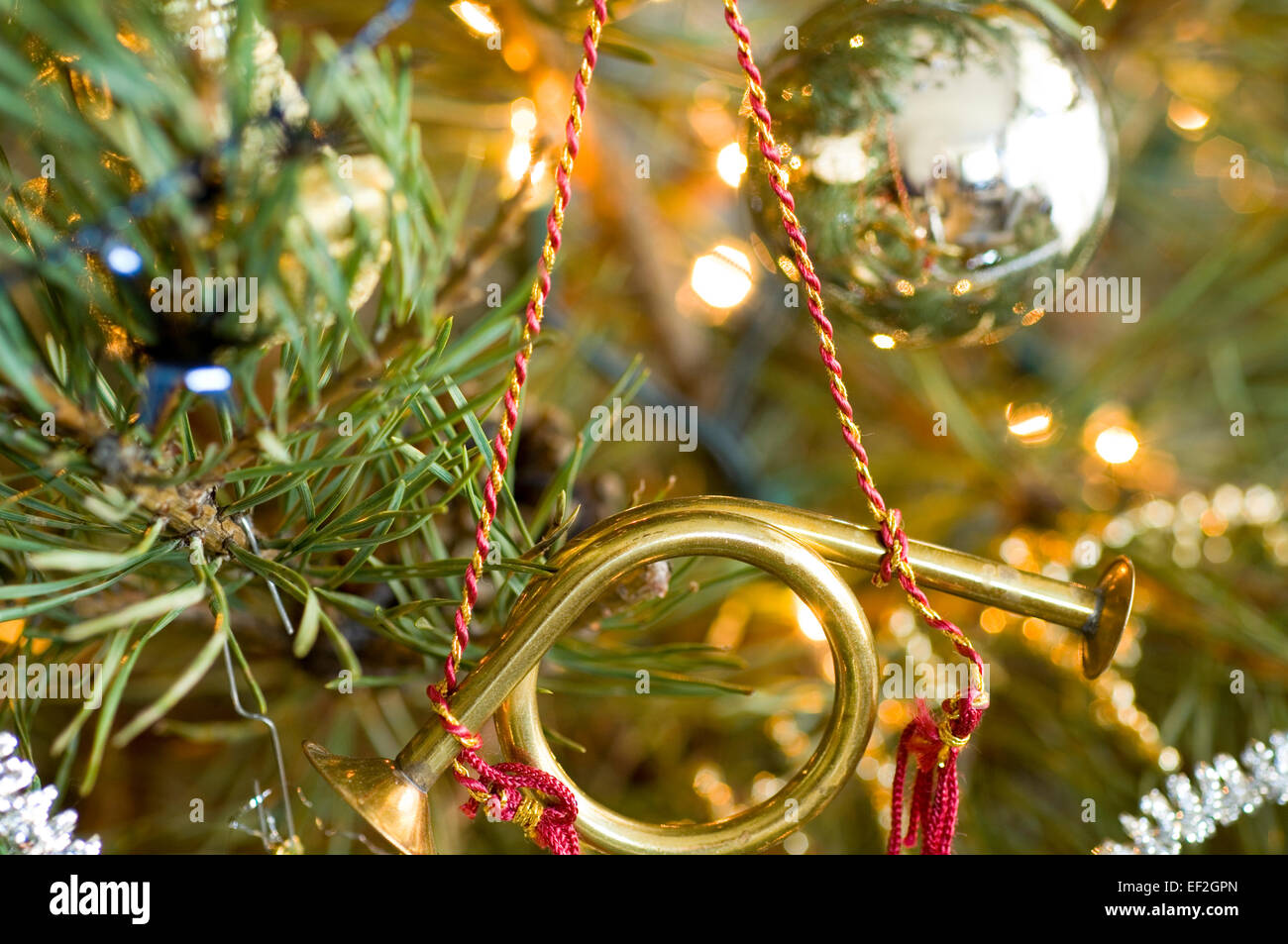 Musical instrument christmas tree ornaments hires stock photography