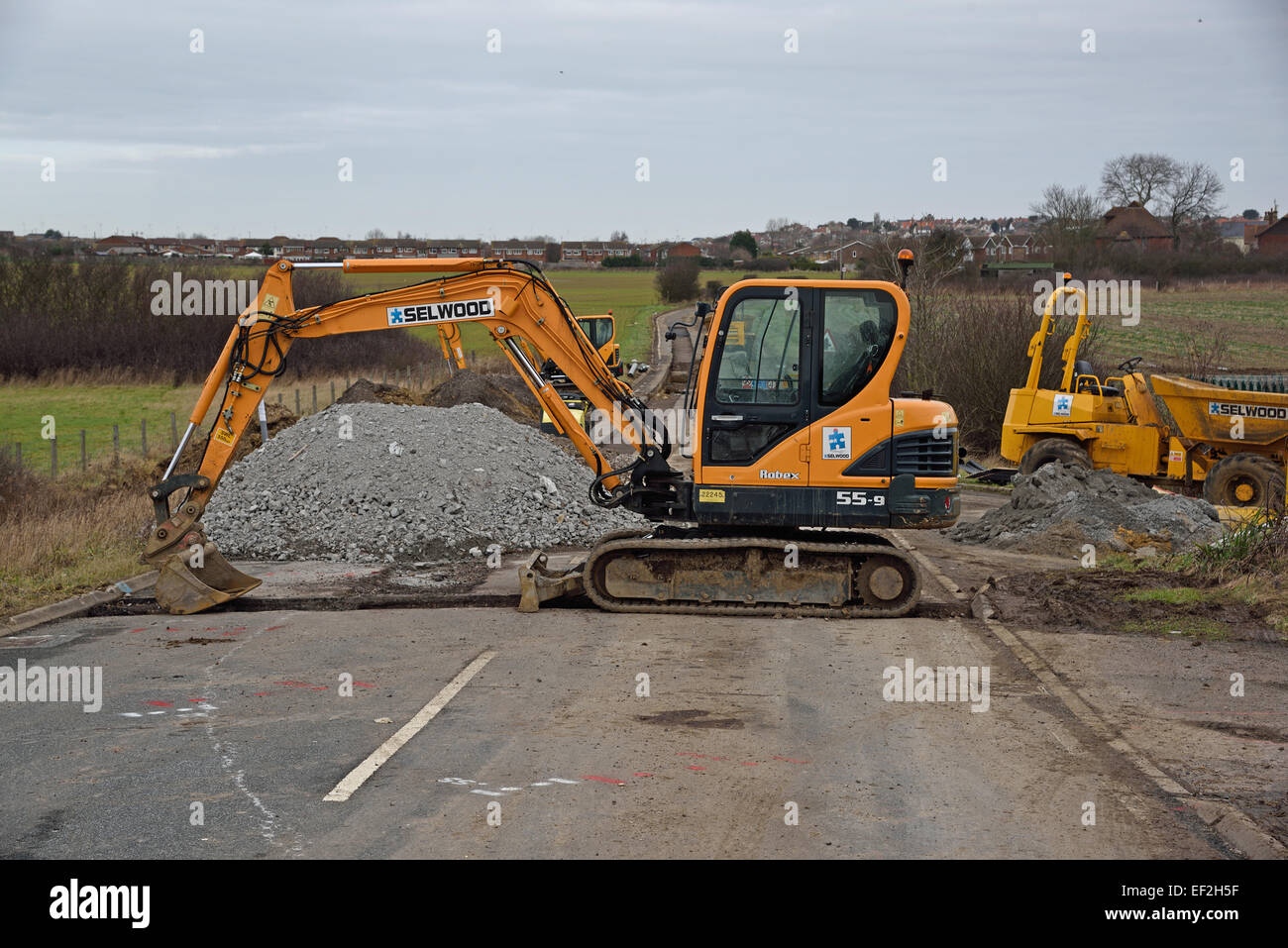 Hyundai Robex R55-9 mini excavator at road works near Greenhill, Herne Bay,