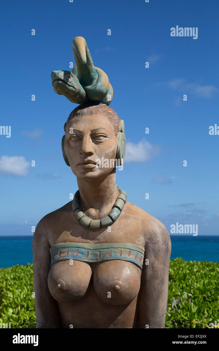 Statue, Ixchel, Maya Goddess of the Moon and Fertility, Punta Sur, Isla Mujeres, Quintana Roo, Mexico Stock Photo