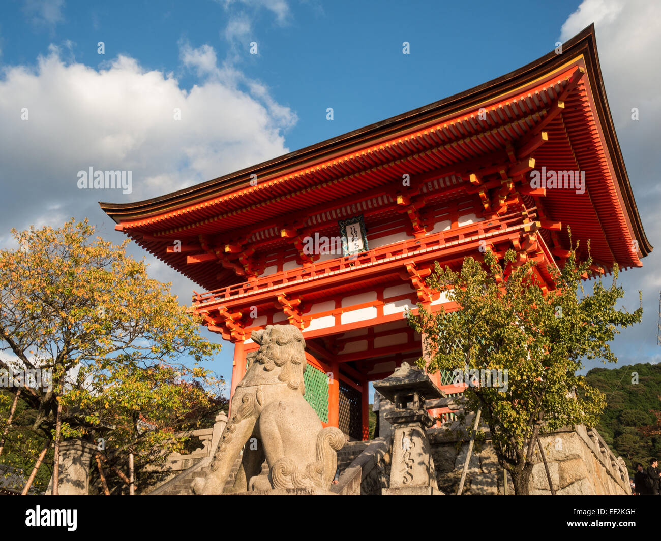 Kiyomizu-dera Buddhist temple main gate Stock Photo