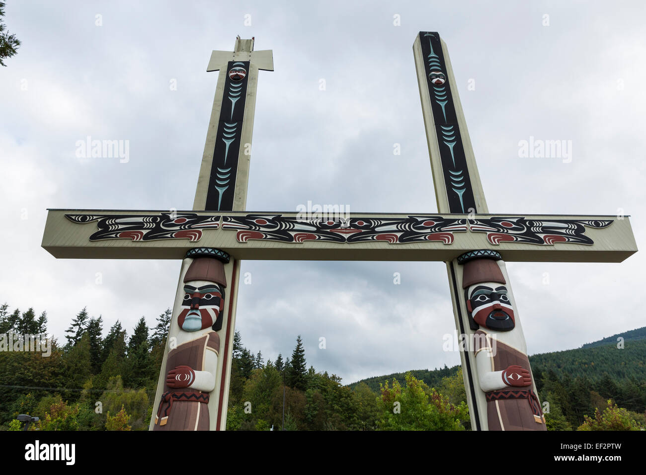 Northwest Native Expressions Art Gallery of a S’klallam tribe