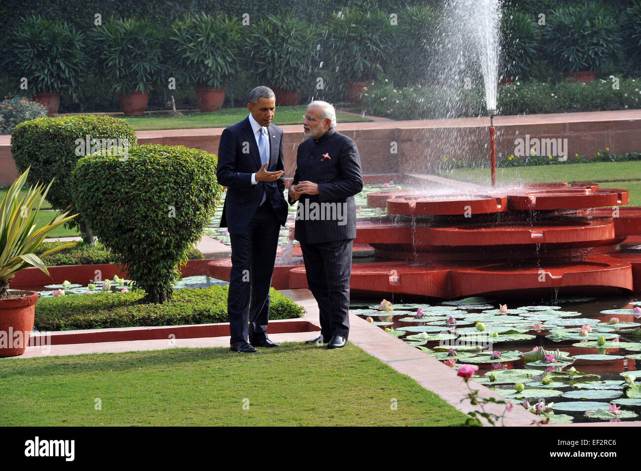 New Delhi. 26th Jan, 2015. U.S. President Barack Obama (L) talks with Indian Prime Minister Narendra Modi in the gardens of the Hyderabad House in New Delhi, India, Jan. 25, 2015. U.S. President Barack Obama on Sunday arrived in India for a three-day visit of this country. Credit: Xinhua/Alamy Live News Stock Photo