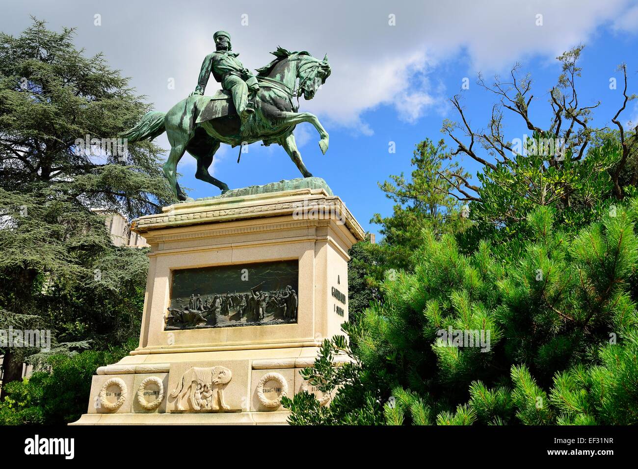 Equestrian statue of Giuseppe Garibaldi in the Giardini della Lizza, Siena, Province of Siena, Tuscany, Italy Stock Photo
