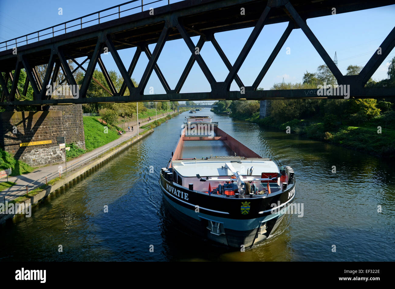 Binnenschiffe High Resolution Stock Photography And Images Alamy