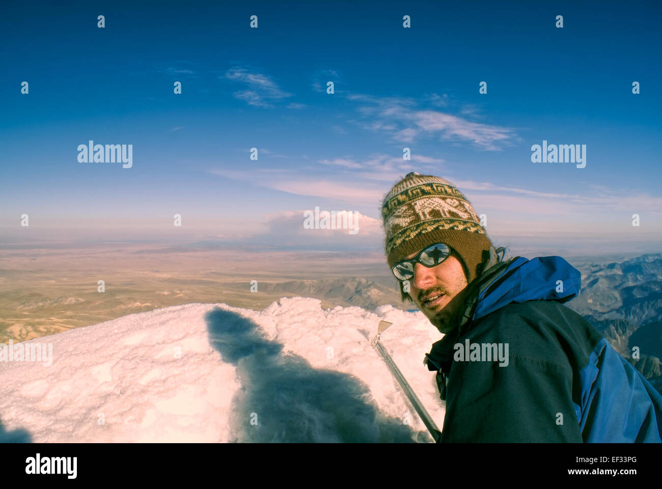 Hiker view hi-res stock photography and images - Alamy