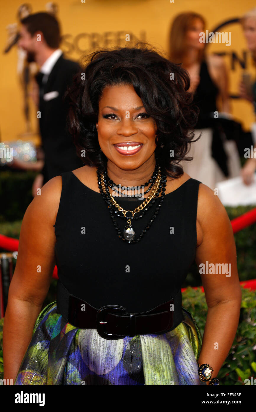 Actress Lorraine Toussaint arrives at the 21st annual Screen Actors Guild Awads - SAG Awards - in Los Angeles, USA, on 25 January 2015. Photo: Hubert Boesl /dpa - NO WIRE SERVICE - Stock Photo