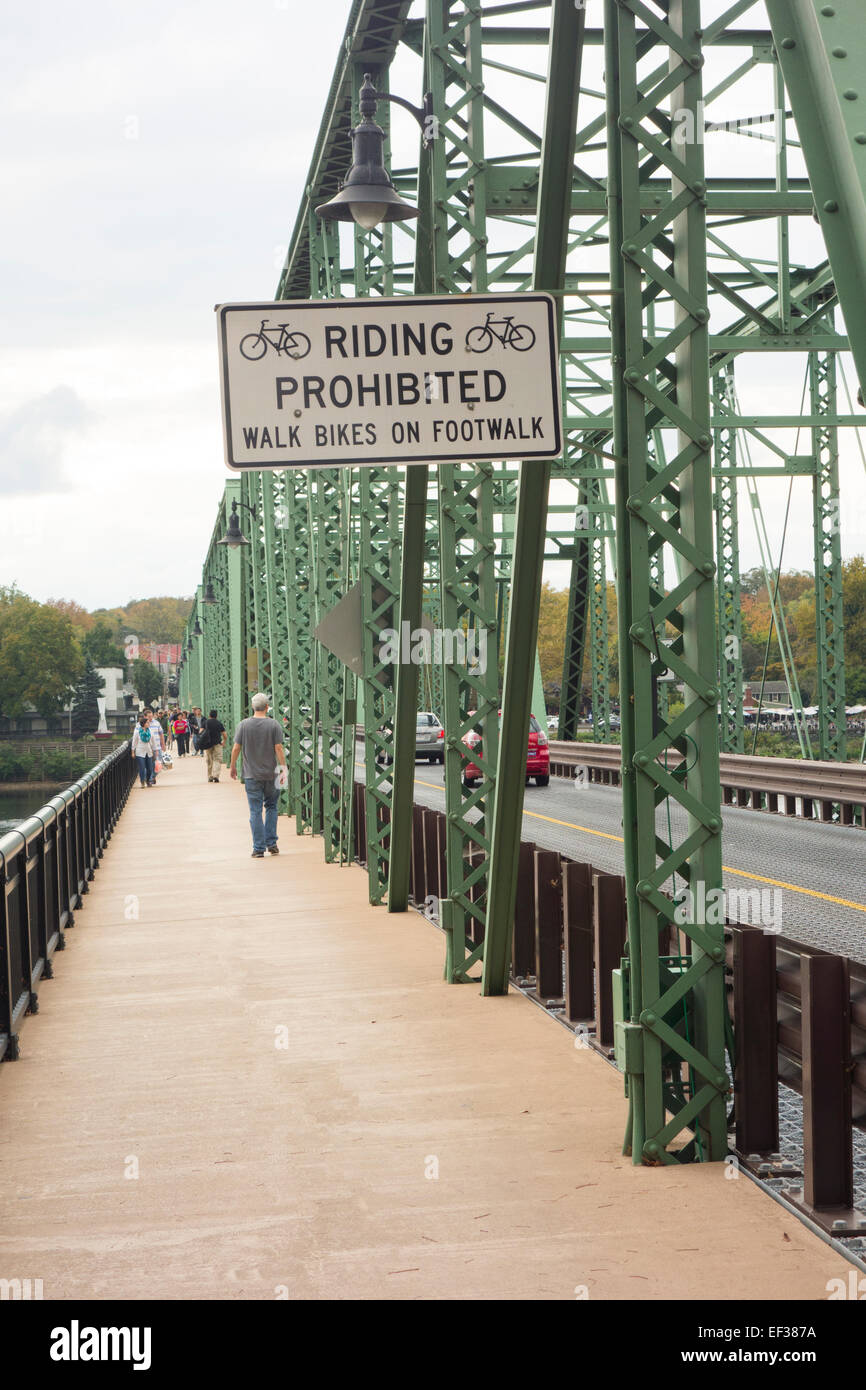 New hope lambertville toll bridge hires stock photography and images