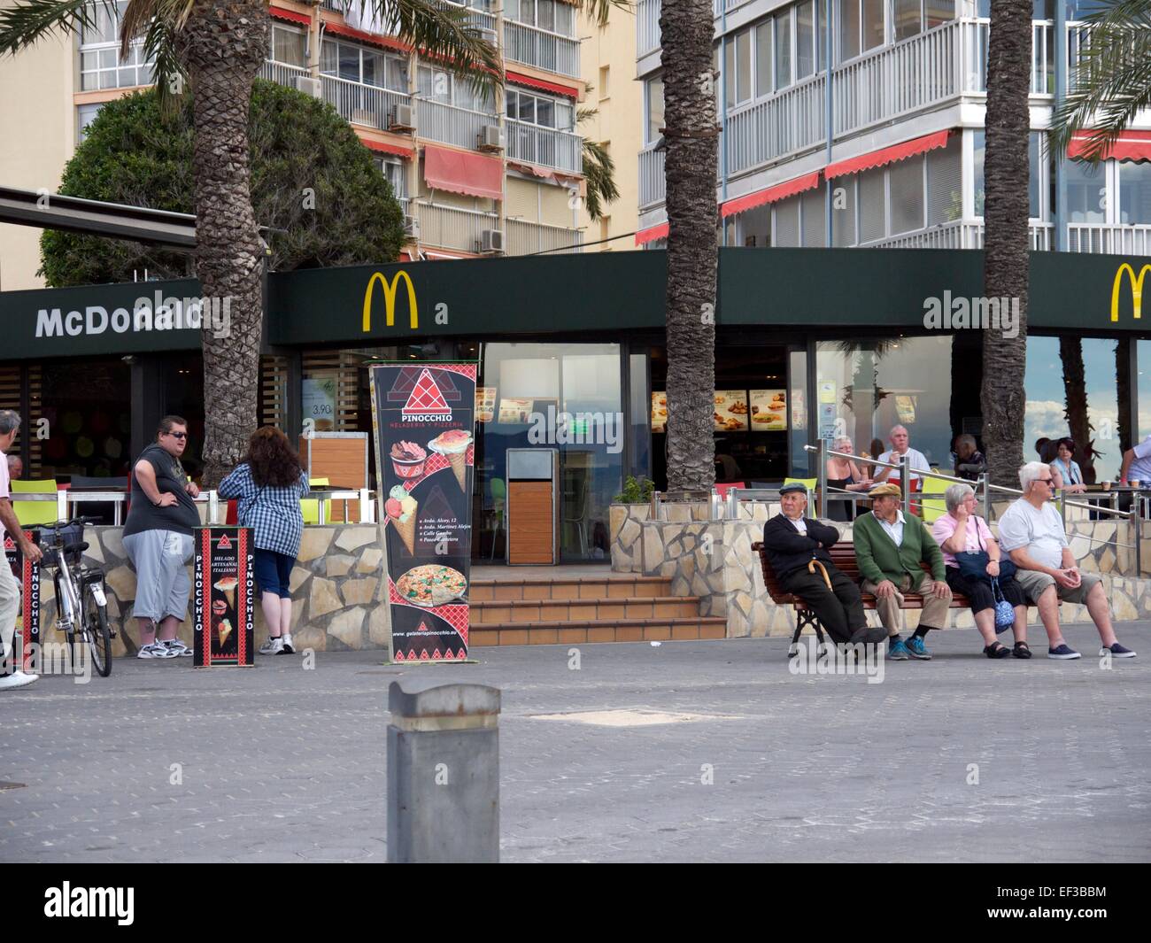 Heavy set hires stock photography and images Alamy