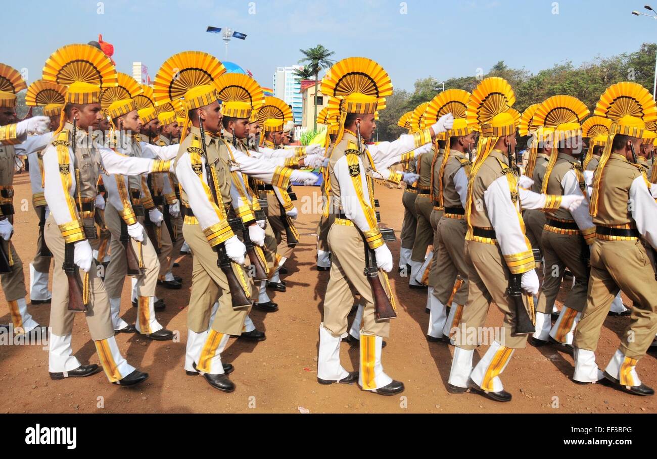 Indian army soldiers take part hi-res stock photography and images - Alamy