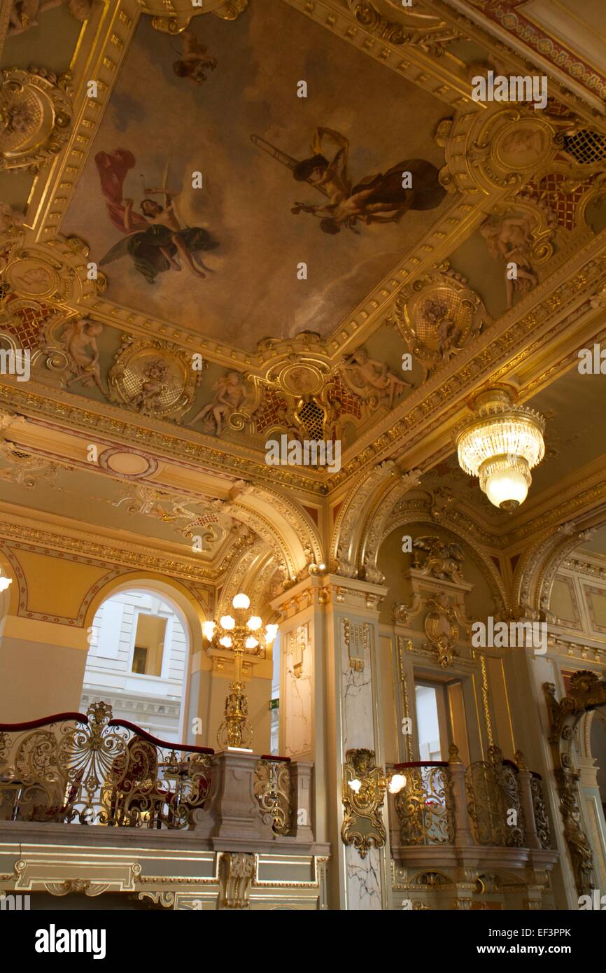 The lavish interior of the New York Cafe, Budapest Stock Photo