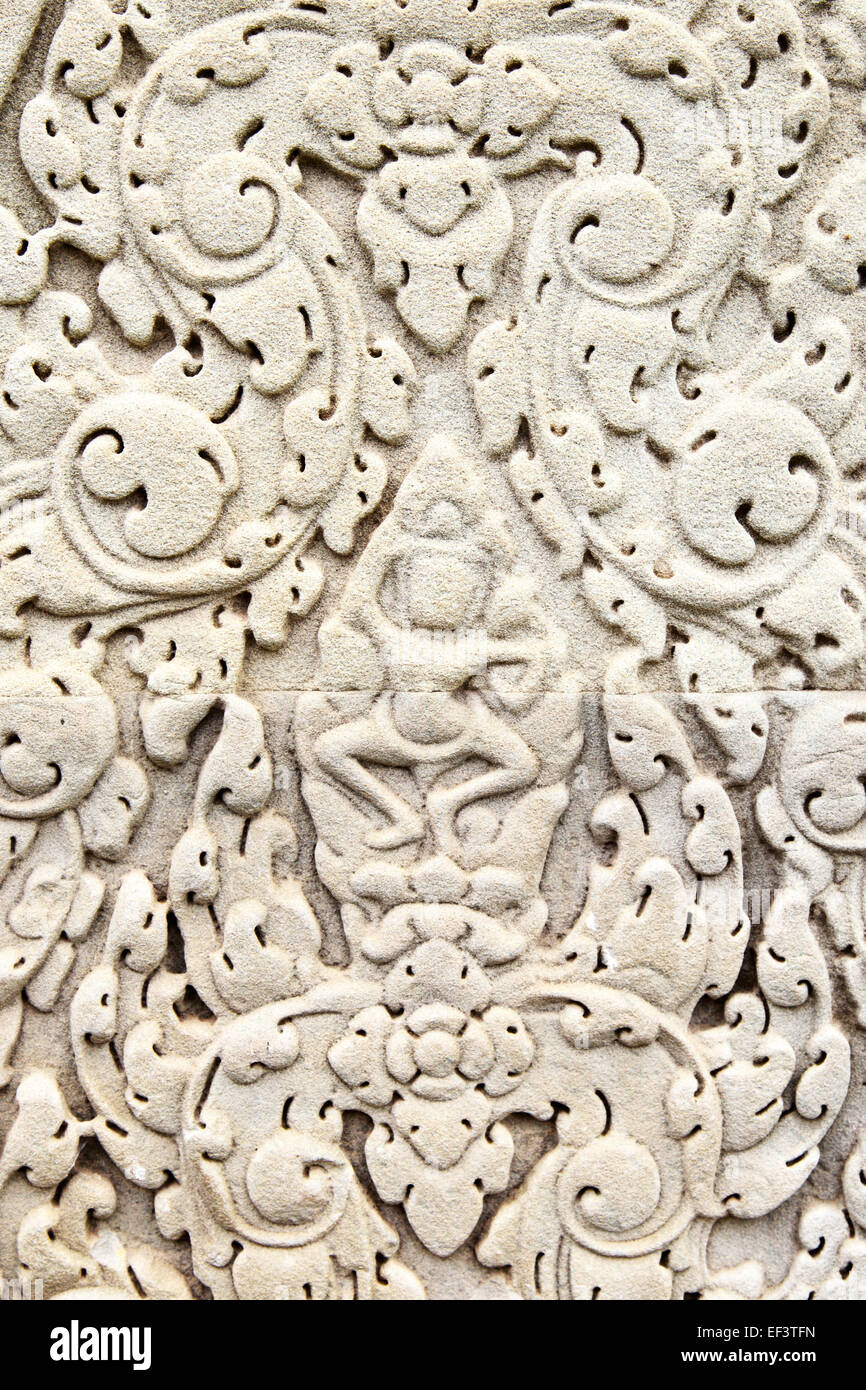 Khmer stone carving in Angkor Wat, Cambodia Stock Photo Alamy