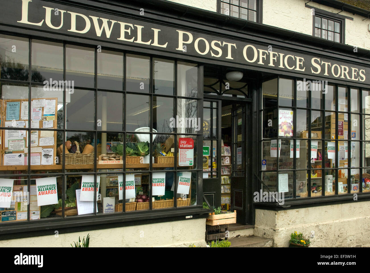 Ludwell Post Office Stores Stock Photo - Alamy