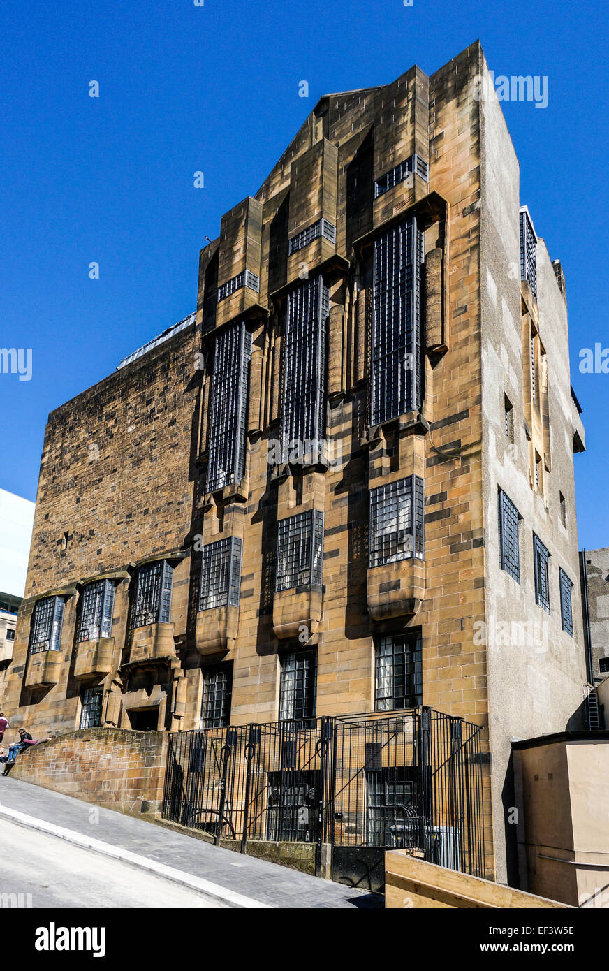 Charles Rennie Mackintosh designed Glasgow School of Art Renfrew Street Glasgow Scotland seen from Scott Street i Stock Photo