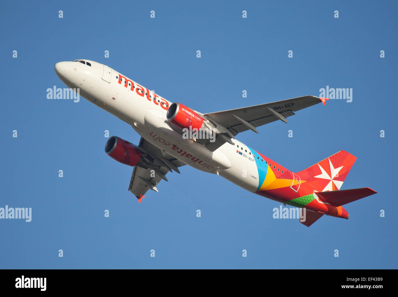 Air malta airbus a320 9h aep hires stock photography and images Alamy
