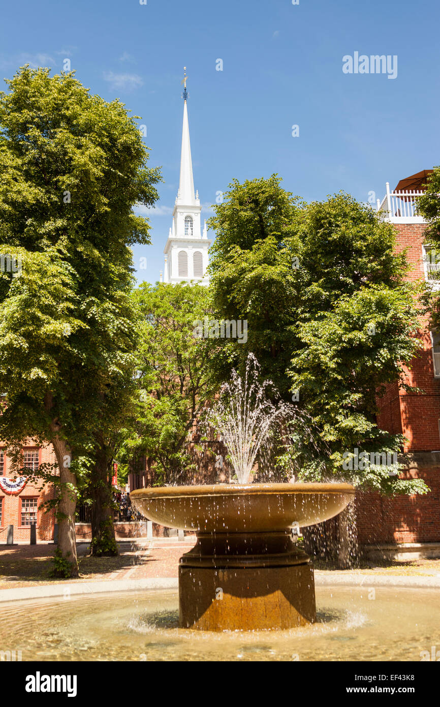 Old North Church, also known as Christ Episcopal Church, Salem Street