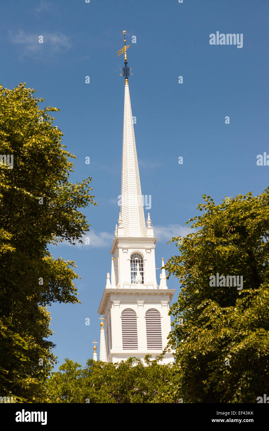 Old North Church, also known as Christ Episcopal Church, Salem Street