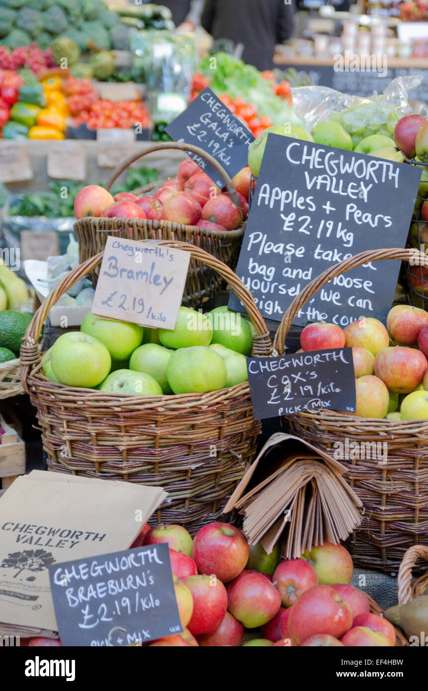 Organic producer, Chegworth Valley's  stall on London's Borough Market Stock Photo