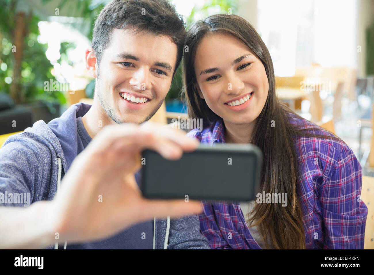 Young college student selfie hi-res stock photography and images - Alamy