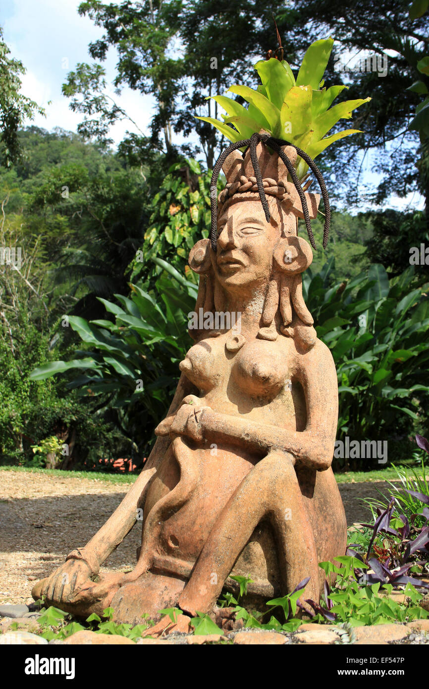 Terracotta Mayan Goddess In Belize Botanic Gardens Stock Photo
