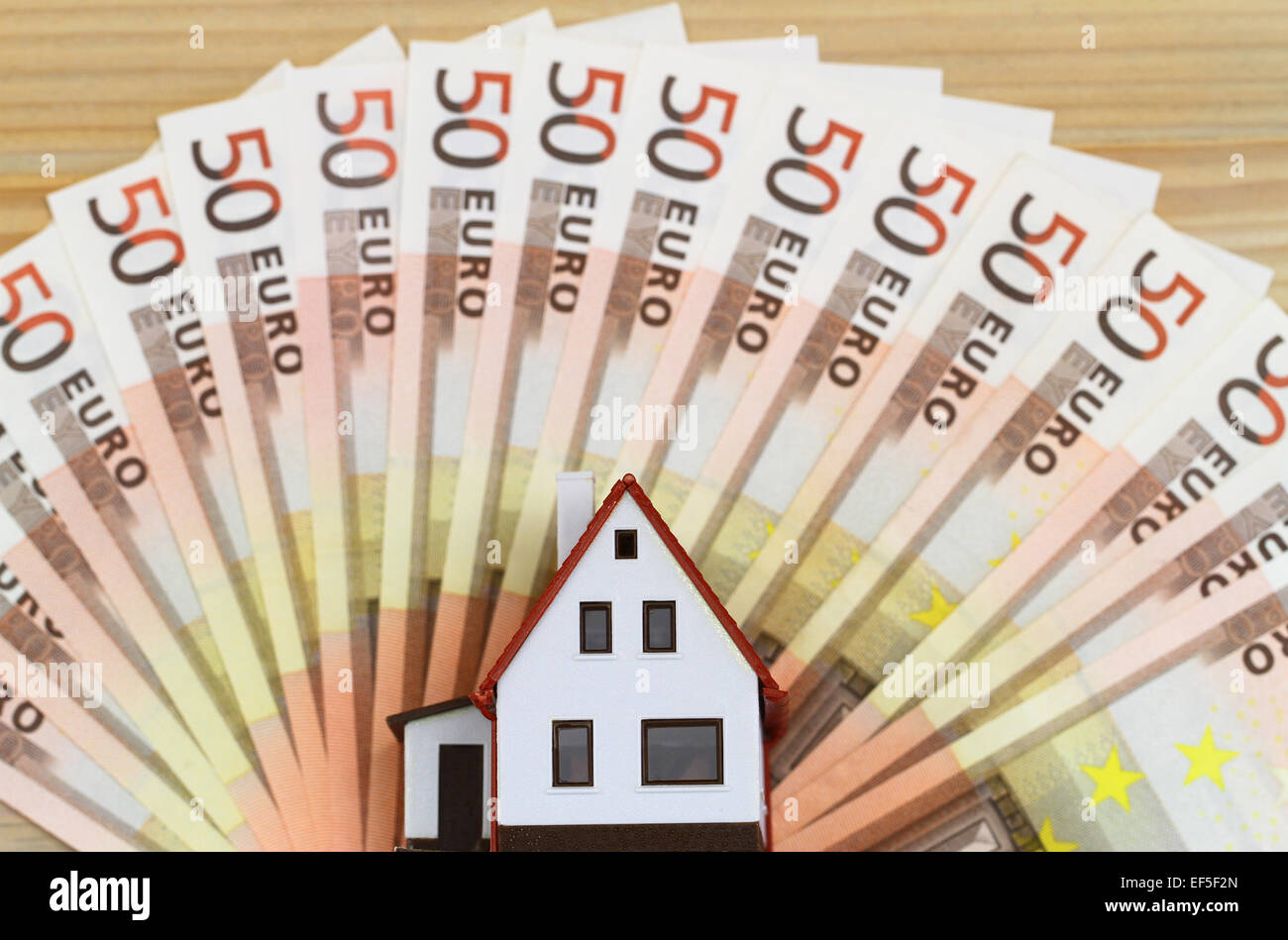 House on banknotes Stock Photo - Alamy