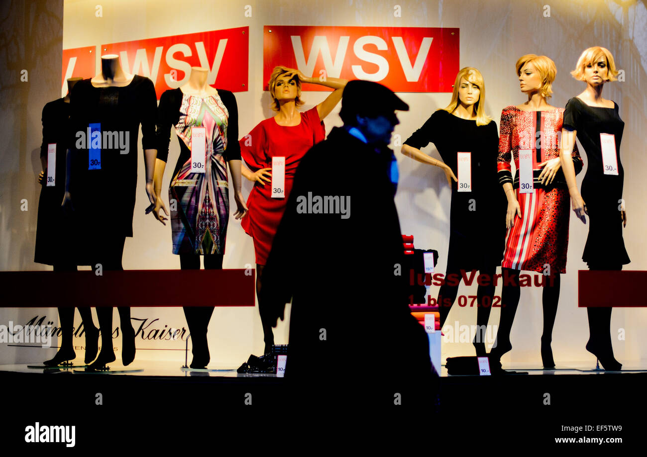 Hanover, Germany. 27th Jan, 2015. A sale is advertised in the shop window of a department store in Hanover, Germany, 27 January 2015. During winter sale, retailers try to lure customers with discounts on winter fashion. PHOTO: JULIAN STRATENSCHULTE/dpa/Alamy Live News Stock Photo