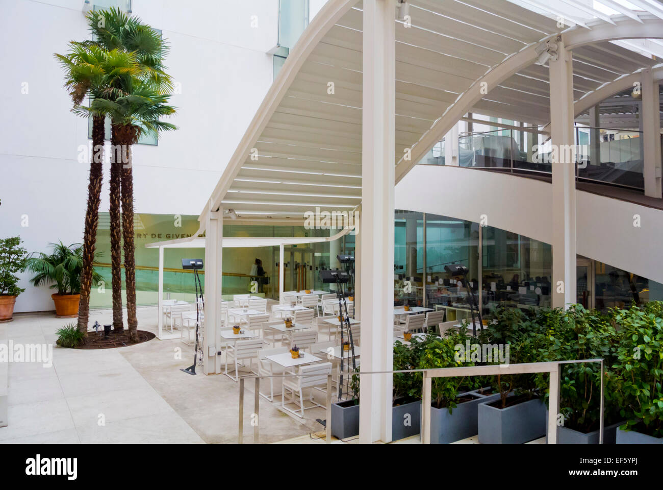 Cafe outside Thyssen-Bornemisza Museum, Madrid, Spain Stock Photo