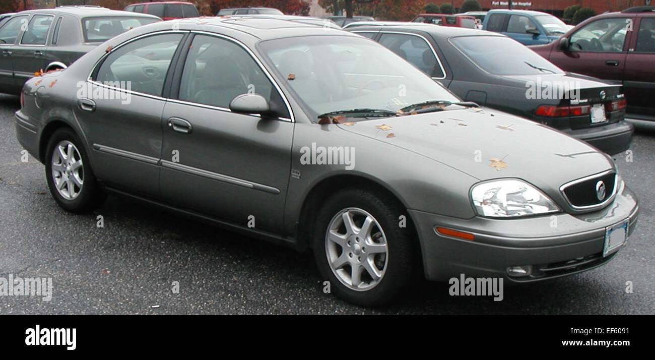 00 03 Sable sedan Stock Photo - Alamy
