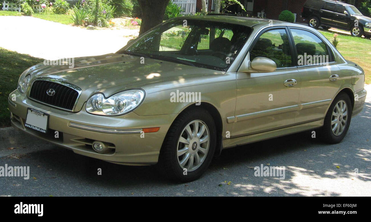 The 2002-2005 Hyundai Sonata GLS V6 is a midsize sedan offering a ...