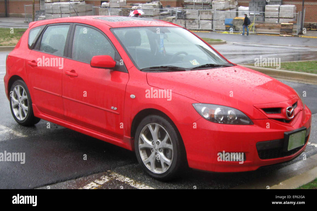 07 09 Mazda3 s hatch front Stock Photo - Alamy